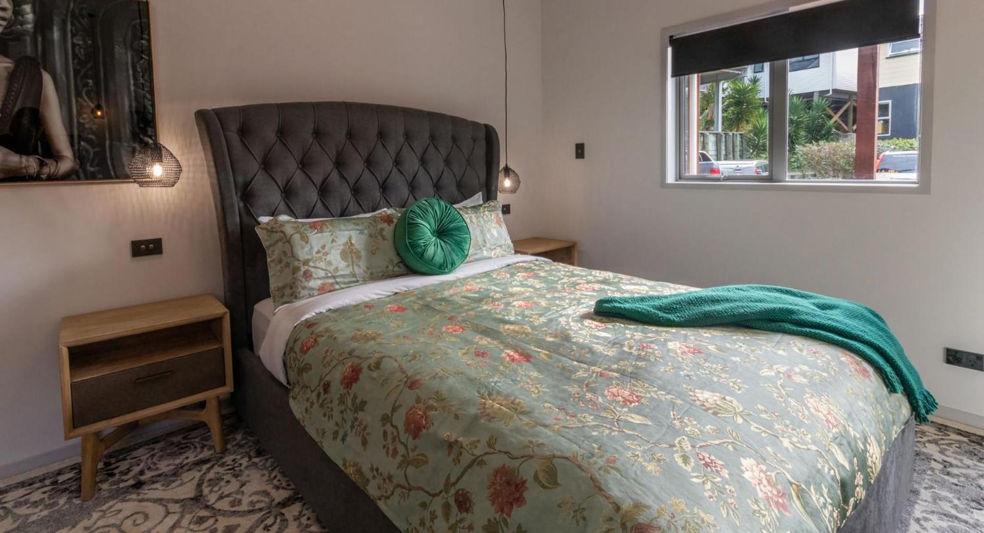 City Living Unit 3 - 5 Min Stroll To Cbd New Plymouth Exterior foto
